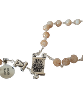 Cargar imagen en el visor de la galería, Pope Francis Rosary - Special Edition