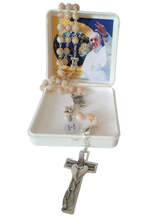 Load image into Gallery viewer, Pope Francis Rosary - Special Edition
